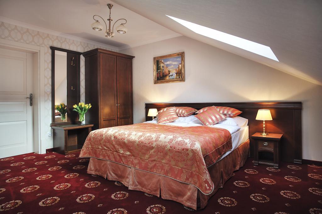 Hotel Kopernik Ciechocinek Room photo