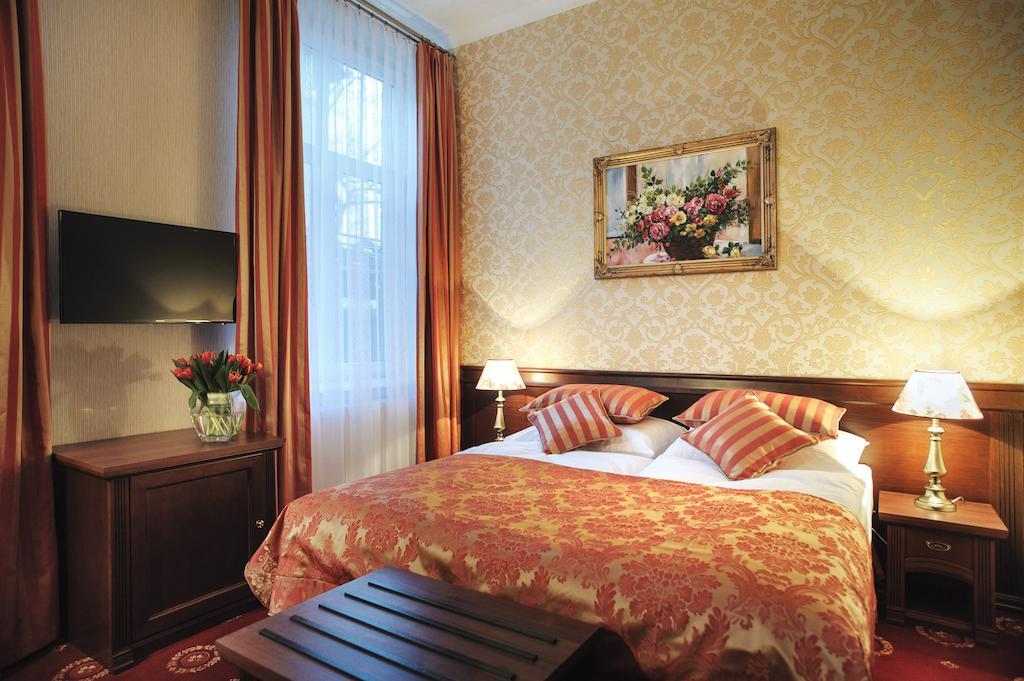 Hotel Kopernik Ciechocinek Room photo